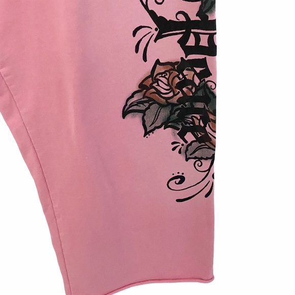 HTF: Lucky Brand ☘︎︎ Tattoo Skull Los Angeles Cropped Sweatpants ☘︎︎ Pink Ombre - Picture 7 of 17